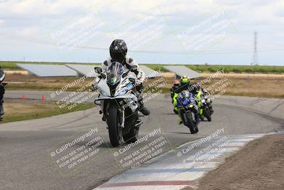 media/Apr-26-2024-TrackDaz (Fri) [[c4b677d280]]/C Group/140pm (Wheelie Bump)/